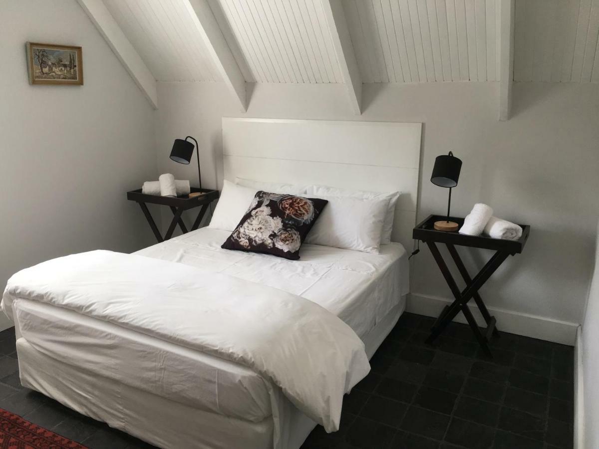 Moffid'S Place Swellendam Room photo